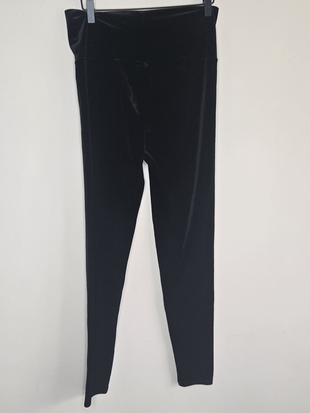HATCH Maternity Black Stretch Leggings Minimalist Velvet Velour Basics - Picture 5 of 6